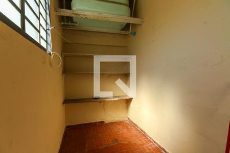 Casa à venda com 851m², 1 quarto e 1 vagaÁrea de Serviço