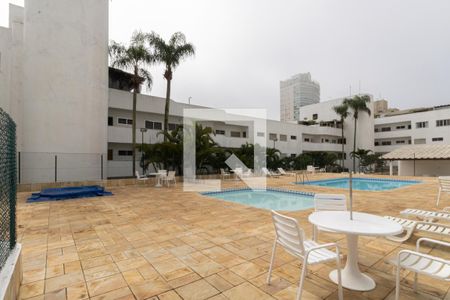 Apartamento para alugar com 140m², 3 quartos e 1 vagaÁrea comum - Piscina
