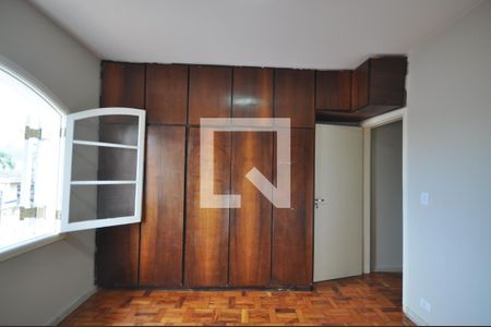 Quarto 1 de casa para alugar com 2 quartos, 150m² em Vila Albertina, São Paulo