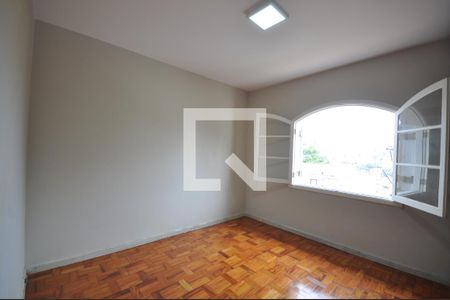 Quarto 1 de casa para alugar com 2 quartos, 150m² em Vila Albertina, São Paulo