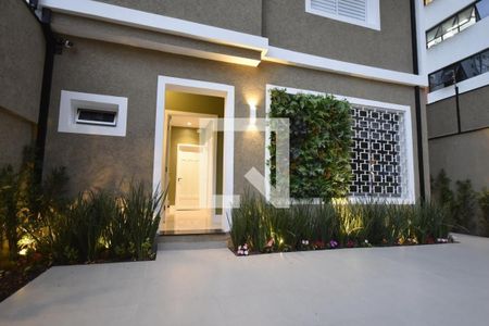 Casa à venda com 170m², 9 quartos e 3 vagas