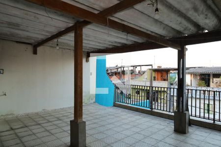 Casa à venda com 94m², 2 quartos e 2 vagasVaranda