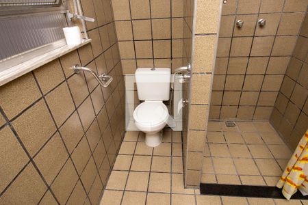 Casa de condomínio à venda com 100m², 3 quartos e 1 vagaBanheiro 2