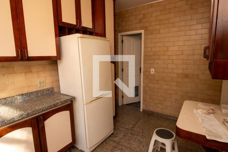 Casa de condomínio à venda com 100m², 3 quartos e 1 vagaCozinha