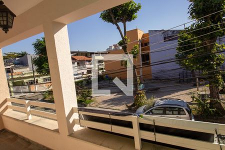 Casa de condomínio à venda com 100m², 3 quartos e 1 vagaQuarto 2 varanda