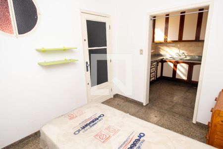 Casa de condomínio à venda com 100m², 3 quartos e 1 vagaQuarto de Serviço