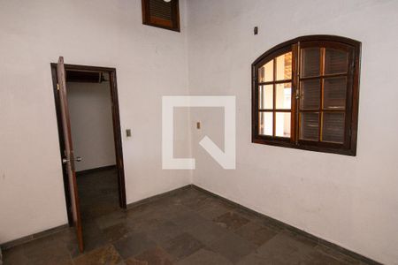 Casa de condomínio à venda com 100m², 3 quartos e 1 vagaÁrea de Serviço