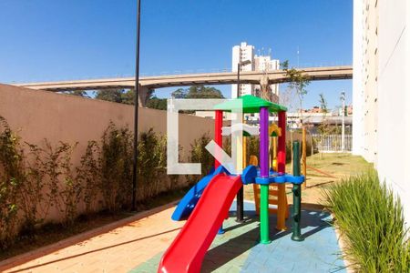 Apartamento à venda com 33m², 2 quartos e sem vagaÁrea comum - Playground