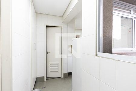 Apartamento para alugar com 240m², 3 quartos e 4 vagas Apartamento para alugar com 240m², 3 quartos e 4 vagasÁrea de Serviço