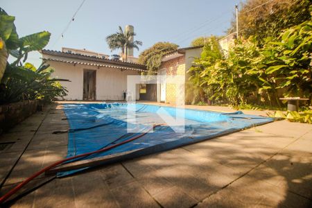 Casa à venda com 340m², 2 quartos e 5 vagasÁrea comum - Piscina