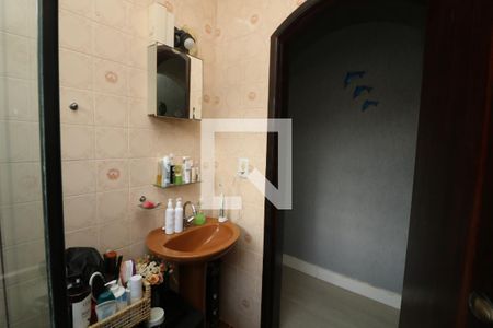 Casa à venda com 104m², 2 quartos e 2 vagasBanheiro