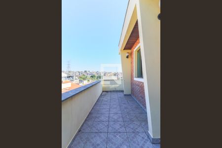 Casa à venda com 160m², 3 quartos e 2 vagas Casa à venda com 160m², 3 quartos e 2 vagasVaranda
