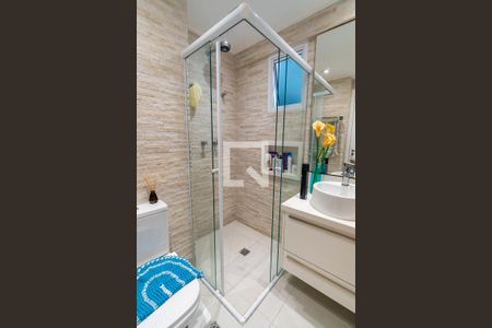 Apartamento à venda com 110m², 3 quartos e 2 vagasBanheiro Social Detalhe