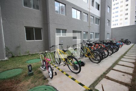 Apartamento à venda com 43m², 2 quartos e sem vagaÁrea comum