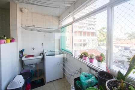 Apartamento à venda com 136m², 2 quartos e 1 vaga Apartamento à venda com 136m², 2 quartos e 1 vagaÁrea de Serviço