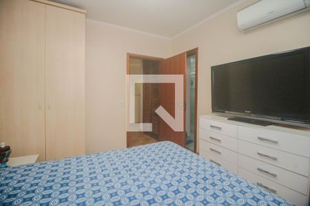 Apartamento à venda com 144m², 4 quartos e 2 vagas Apartamento à venda com 144m², 4 quartos e 2 vagasSuíte