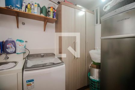 Apartamento à venda com 144m², 4 quartos e 2 vagas Apartamento à venda com 144m², 4 quartos e 2 vagasÁrea de Serviço
