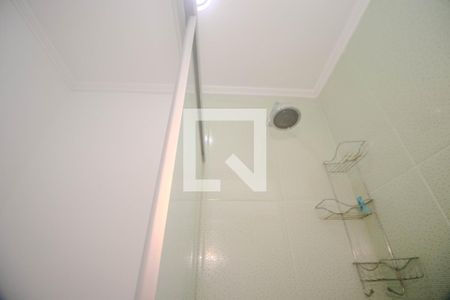 Apartamento à venda com 144m², 4 quartos e 2 vagas Apartamento à venda com 144m², 4 quartos e 2 vagasBanheiro da Suíte