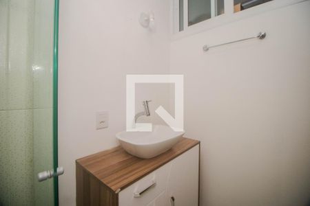 Apartamento à venda com 144m², 4 quartos e 2 vagas Apartamento à venda com 144m², 4 quartos e 2 vagasBanheiro da Suíte