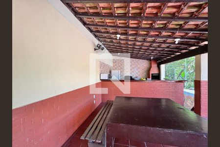 Casa de condomínio à venda com 182m², 4 quartos e 3 vagas Casa de condomínio à venda com 182m², 4 quartos e 3 vagasÁrea comum