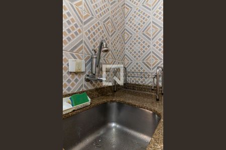 Apartamento à venda com 65m², 2 quartos e 1 vaga Apartamento à venda com 65m², 2 quartos e 1 vagaCozinha