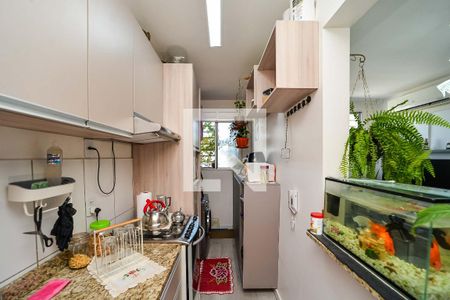 Apartamento à venda com 49m², 2 quartos e 1 vaga Apartamento à venda com 49m², 2 quartos e 1 vagaCozinha e Área de Serviço