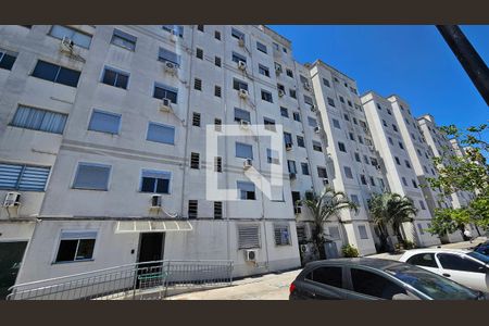 Apartamento à venda com 49m², 2 quartos e 1 vaga Apartamento à venda com 49m², 2 quartos e 1 vagaFachada