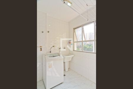 Apartamento à venda com 78m², 2 quartos e 1 vagaÁrea de Serviço