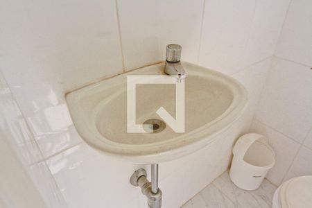 Apartamento à venda com 78m², 2 quartos e 1 vagaÁrea de Serviço