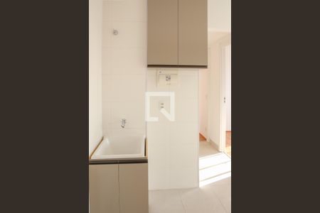 Apartamento à venda com 32m², 2 quartos e sem vaga Apartamento à venda com 32m², 2 quartos e sem vagaCozinha e Área de Serviço