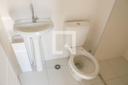 Apartamento à venda com 32m², 2 quartos e sem vaga Apartamento à venda com 32m², 2 quartos e sem vagaBanheiro