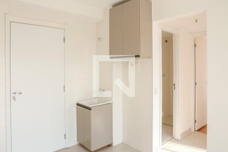 Apartamento à venda com 32m², 2 quartos e sem vaga Apartamento à venda com 32m², 2 quartos e sem vagaCozinha e Área de Serviço