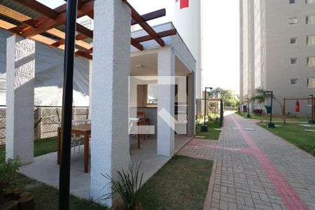 Apartamento para alugar com 45m², 2 quartos e sem vagaÁrea comum - Churrasqueira