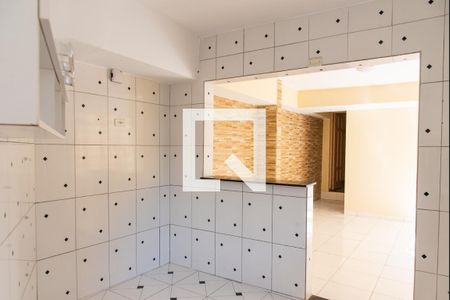 Casa à venda com 250m², 4 quartos e 1 vaga Casa à venda com 250m², 4 quartos e 1 vagaEdícula