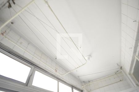 Apartamento à venda com 128m², 2 quartos e 1 vagaÁrea de Serviço