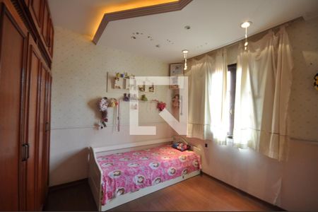 Casa à venda com 180m², 3 quartos e 2 vagasQuarto 3