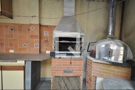 Casa à venda com 180m², 3 quartos e 2 vagasChurrasqueira