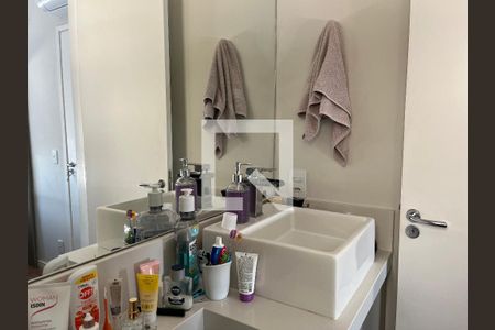 Apartamento à venda com 54m², 2 quartos e 1 vagaBanheiro da Suíte