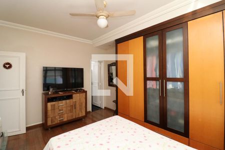 Apartamento à venda com 142m², 3 quartos e 2 vagasSuíte