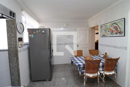 Apartamento à venda com 142m², 3 quartos e 2 vagasCozinha