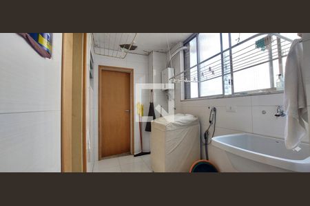 Apartamento à venda com 125m², 3 quartos e 1 vaga Apartamento à venda com 125m², 3 quartos e 1 vagaÁrea de Serviço