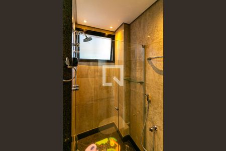 Apartamento à venda com 270m², 4 quartos e 4 vagas Apartamento à venda com 270m², 4 quartos e 4 vagasQuarto 02