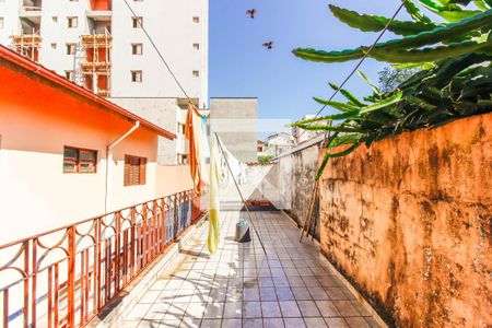 Casa à venda com 400m², 3 quartos e 8 vagas Casa à venda com 400m², 3 quartos e 8 vagasÁrea comum