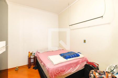 Casa à venda com 400m², 3 quartos e 8 vagas Casa à venda com 400m², 3 quartos e 8 vagasQuarto 2