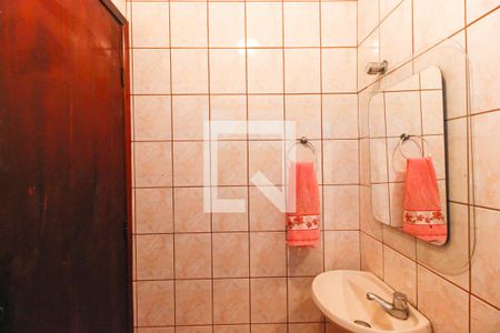 Casa à venda com 400m², 3 quartos e 8 vagas Casa à venda com 400m², 3 quartos e 8 vagasBanheiro da Churrasqueira