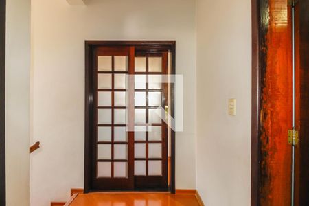 Casa à venda com 400m², 3 quartos e 8 vagas Casa à venda com 400m², 3 quartos e 8 vagasCorredor