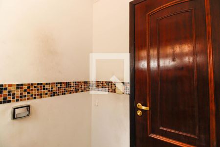 Casa à venda com 400m², 3 quartos e 8 vagas Casa à venda com 400m², 3 quartos e 8 vagasLavabo