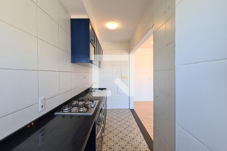 Apartamento à venda com 77m², 2 quartos e 1 vaga Apartamento à venda com 77m², 2 quartos e 1 vagaCozinha e Área de Serviço