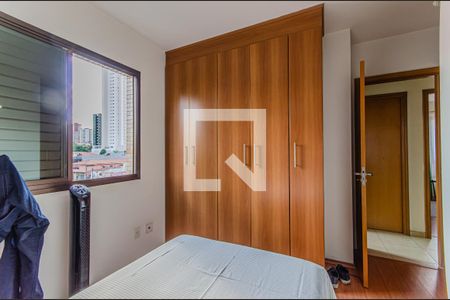 Apartamento à venda com 92m², 4 quartos e 2 vagasQuarto 3