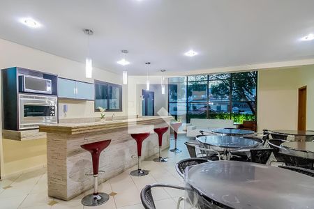 Apartamento à venda com 92m², 4 quartos e 2 vagasÁrea comum - Salão de festas